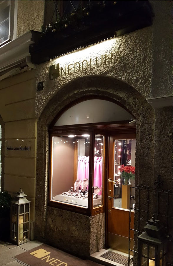 Juwelier Nedoluha im Kleinsten Haus von Salzburg